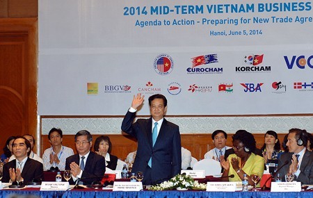 Вьетнамский бизнес-форум 2014 создает деловое доверие в новой обстановке - ảnh 1